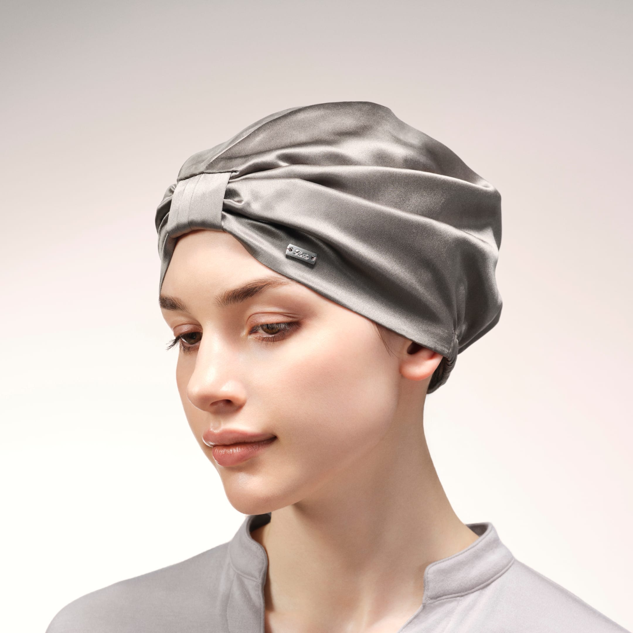 リファシルクナイトキャップショートオーラ ReFa SILK NIGHTCAP SHORT AURA